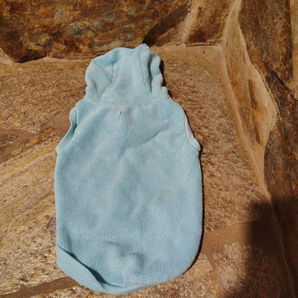 Martha Stewart Pets Hooded Dogs Shirt Size Medium Hoodie Blue